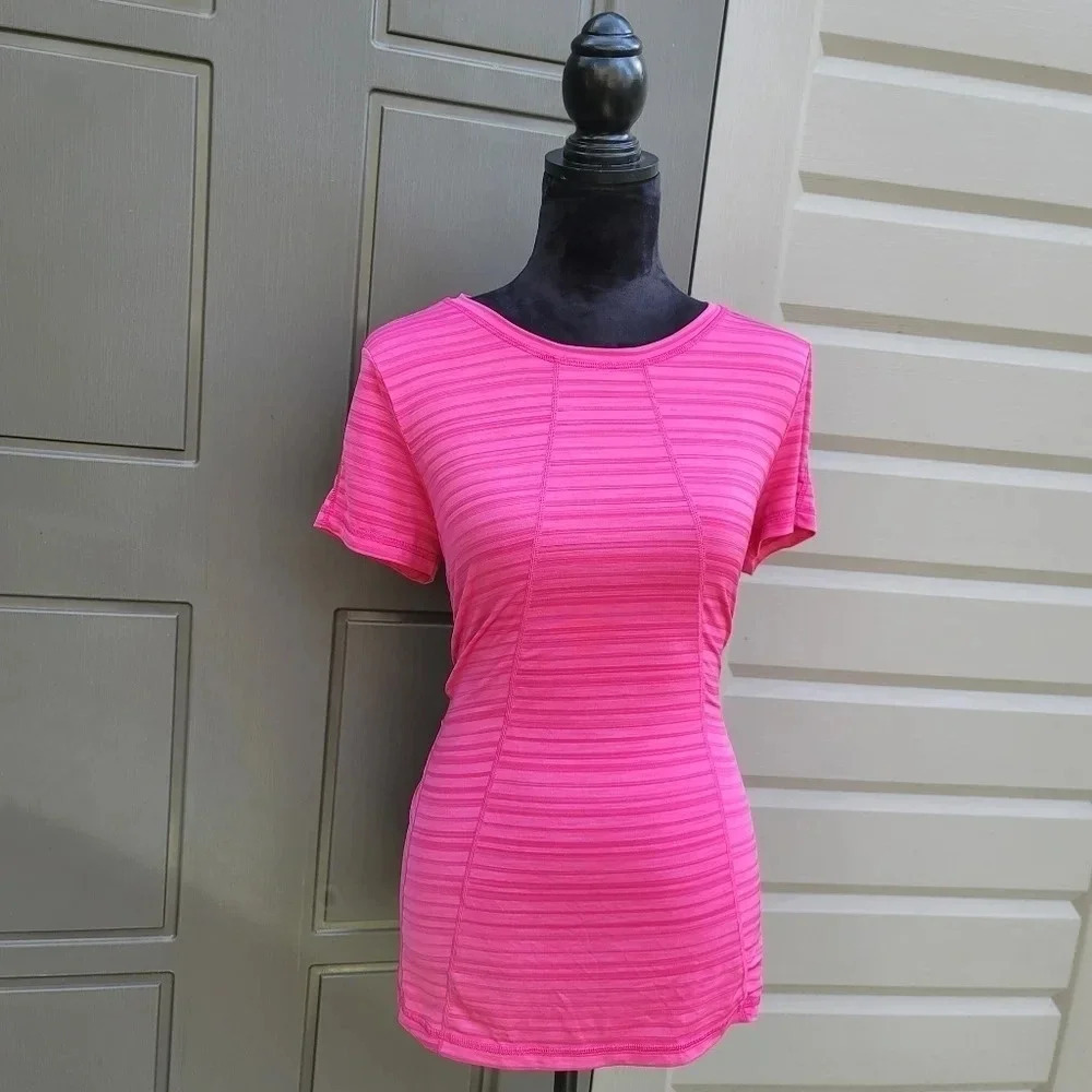 Weekends by Chico’s Pink Striped Athletic Stretch Top T Shirt Chico’s Size 1